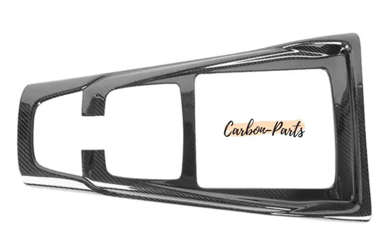 Echt-Carbon Cover Mittelkonsole passend für Mercedes Benz A35, A45, CLA35, CLA45 AMG (Vorfacelift bis Bj.2022)